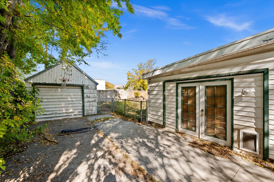 More Photos Of 356 W 1700 S, Salt Lake City Specialty For Sale