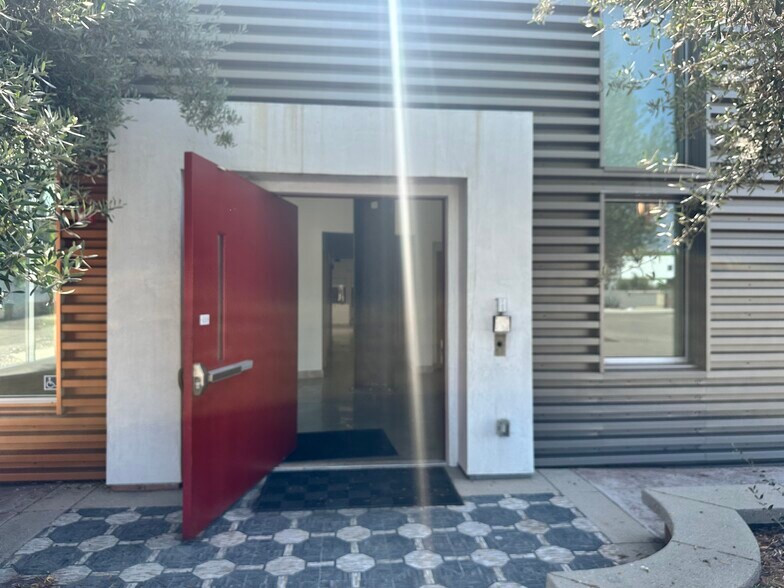 More Photos Of 8226 Whittier Blvd, Pico Rivera Warehouse For Sale