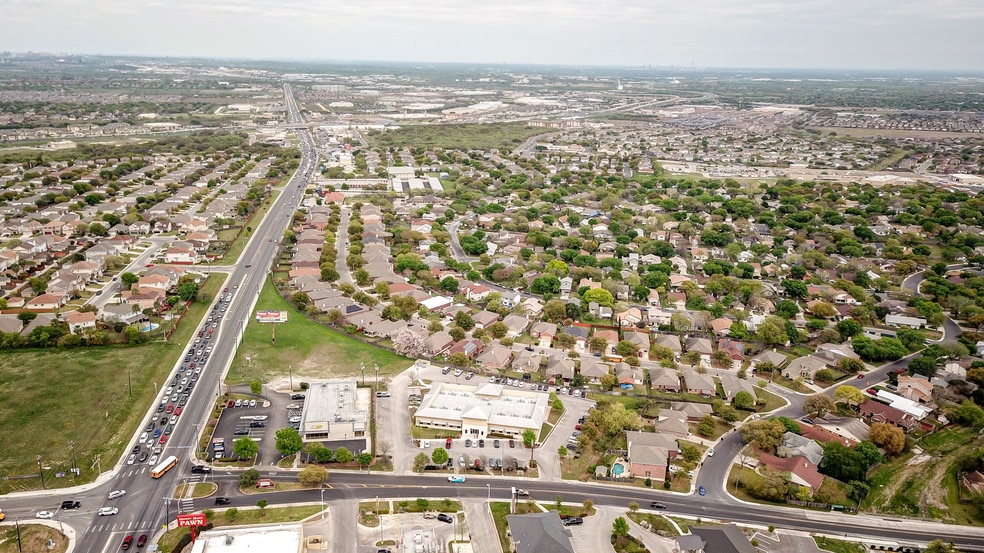 More Photos Of 9410 Dugas Dr, San Antonio Medical For Lease