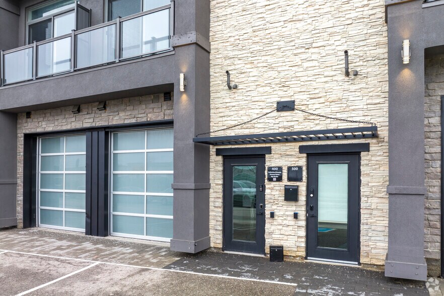 More Photos Of 333 Bering Ave, Toronto Loft Creative Space For Sale