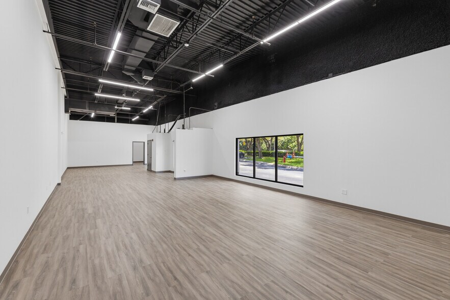 Primary Photo Of 11576 Pierson Rd, Wellington Warehouse For Lease