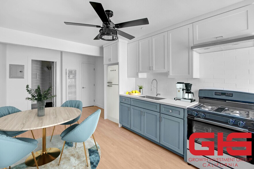 More Photos Of 5928 S Hoover St, Los Angeles Multifamily For Sale