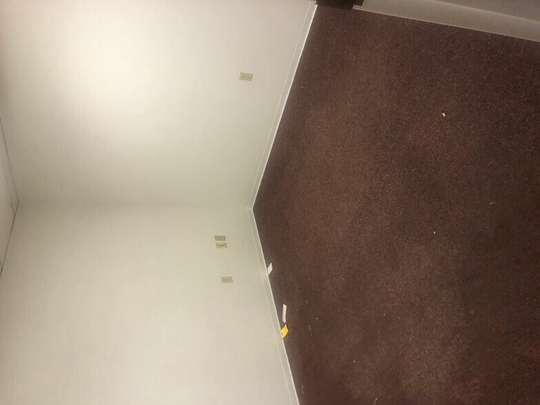 More Photos Of 3555-3559 W Wright St, Boise Light Manufacturing For Lease