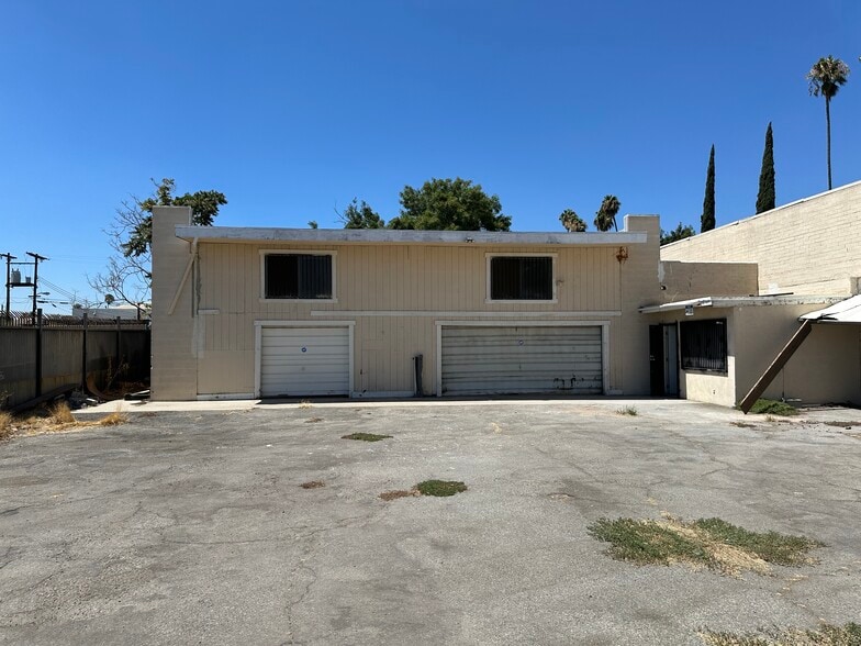 More Photos Of 431 W 10th St, San Bernardino Auto Repair For Sale