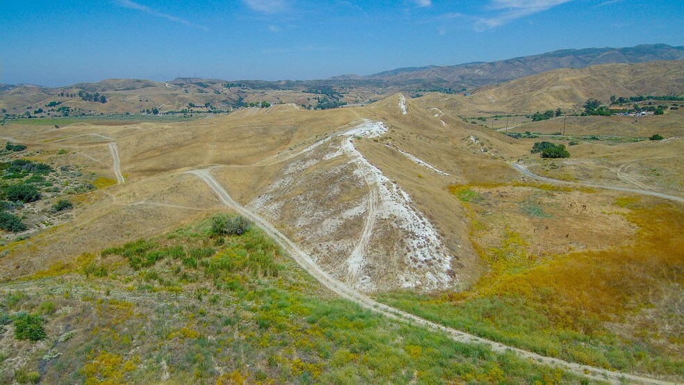 113 Acres Vasquez Canyon Lost Crk, Santa Clarita, CA 91354 Land For