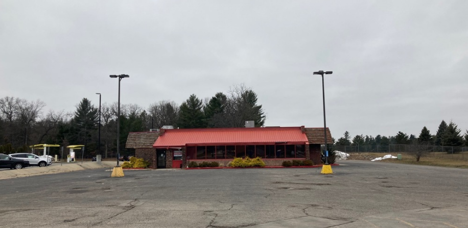 Primary Photo Of 2222 S I 75 Business Loop, Grayling Restaurant For Sale