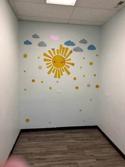 More Photos Of 2111 Northwinds Dr, Dyer Unknown For Sale