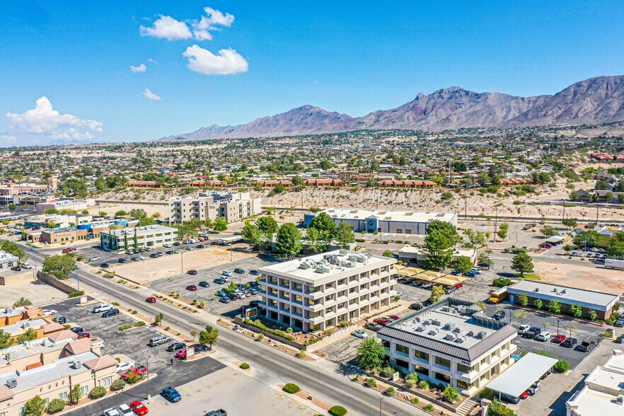 More Photos Of Sundland Park & Mesa Hills Dr., El Paso Office For Lease
