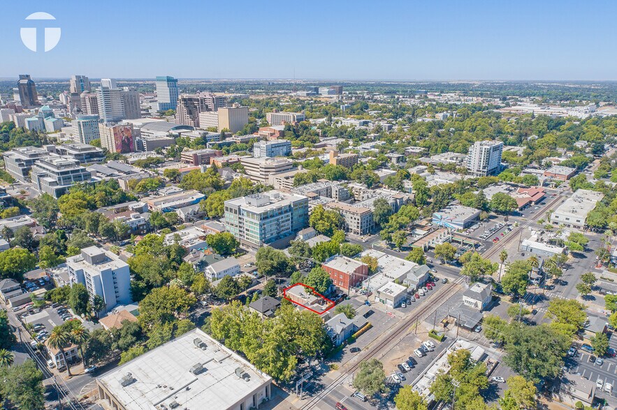 More Photos Of 1221 19th St, Sacramento Restaurant For Sale