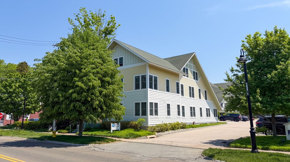 More Photos Of 90 Wall St, Madison Medical For Lease