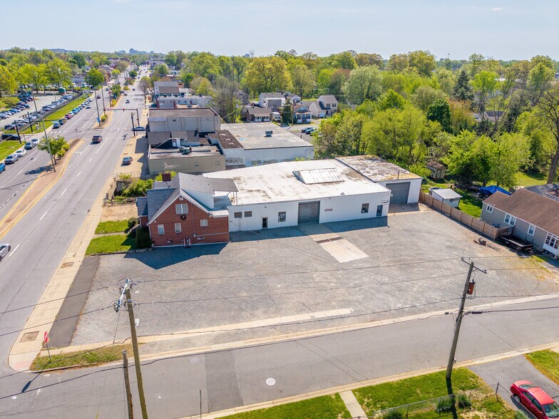 More Photos Of 1900 Kirkwood Hwy, Wilmington Freestanding For Lease