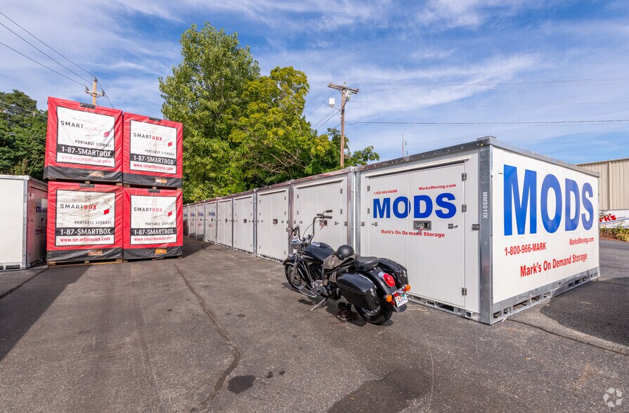 More Photos Of 111 Milk St, Westborough Warehouse For Lease