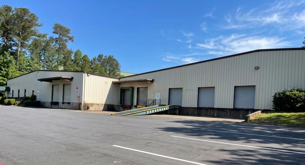 More Photos Of 3150 Moon Station Rd, Kennesaw Warehouse For Lease