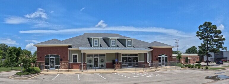 More Photos Of 6245 Greenlee St, Arlington Office For Sale