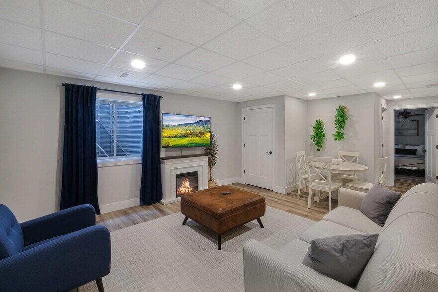 More Photos Of , Ottawa Multifamily For Sale