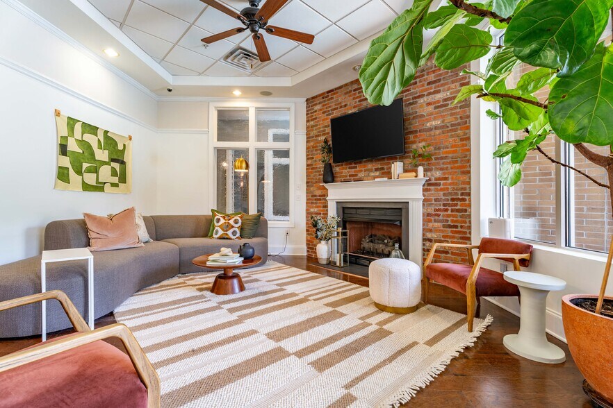 More Photos Of 1001 Hayes Ln, Holly Springs Apartments For Lease