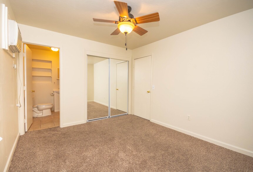 More Photos Of 1049 Jefferson Blvd, West Sacramento Apartments For Lease