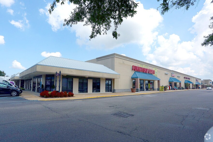 More Photos Of 5218-5280 Providence Rd, Virginia Beach Storefront For Lease