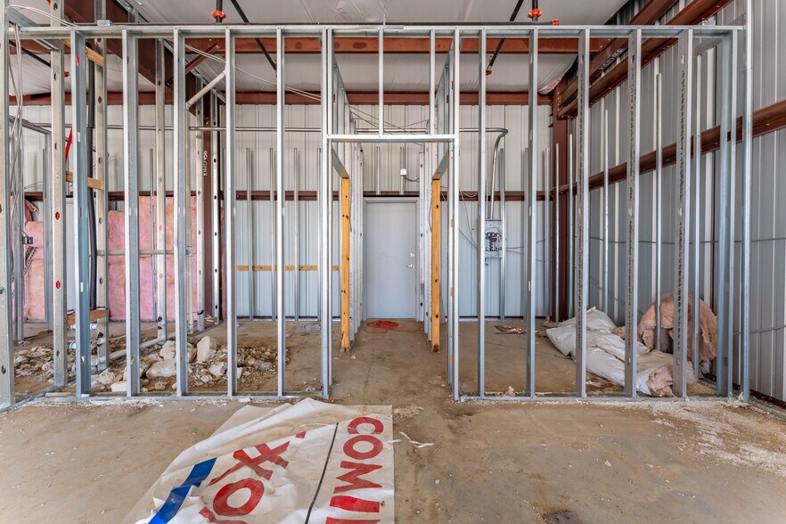 More Photos Of 10689 S State Highway 205, Rockwall Storefront Retail Office For Lease