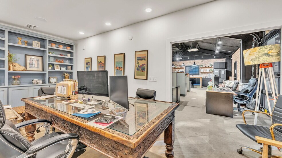 More Photos Of 705 Jerry Smith Rd, Dover Light Manufacturing For Sale