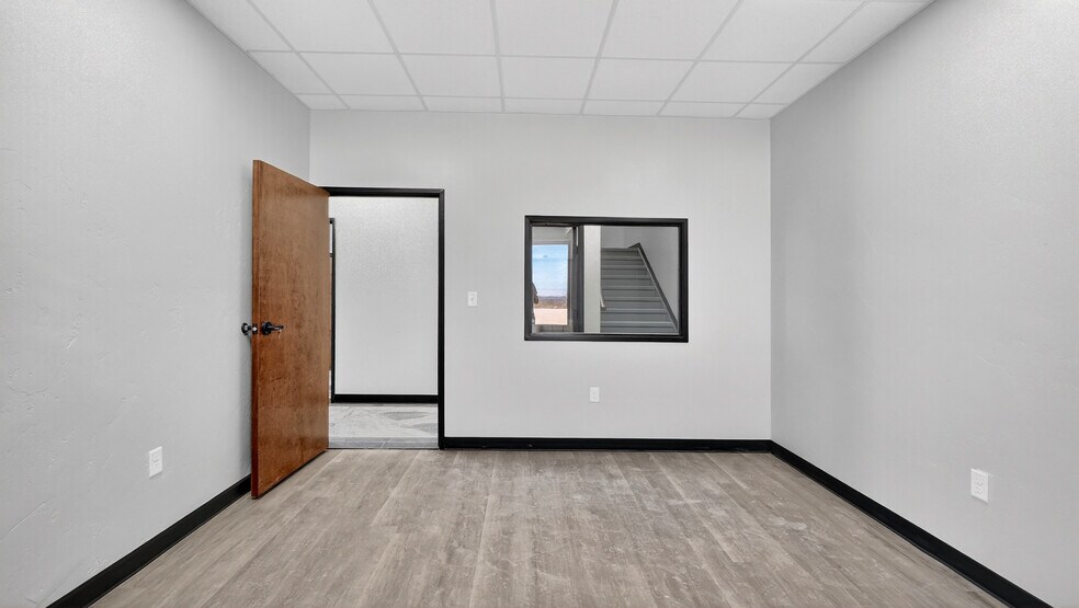 More Photos Of 16510 W Basin St, Odessa Warehouse For Sale