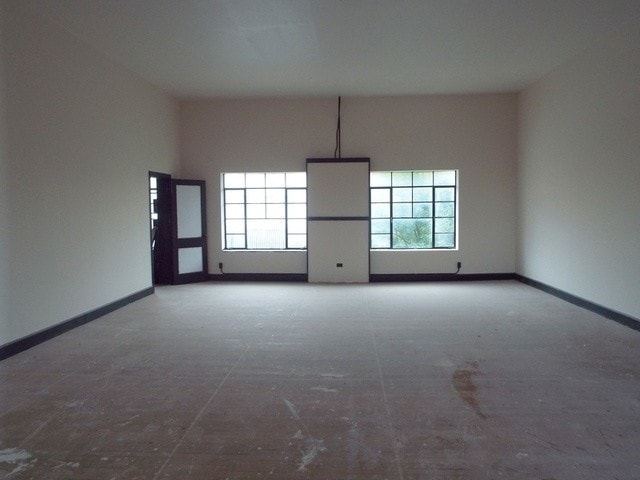 More Photos Of 124 E Broadway Ave, Enid Storefront Retail Office For Sale