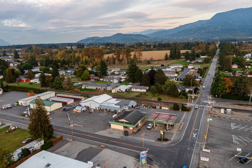 More Photos Of 102 Nooksack Ave, Nooksack Service Station For Sale