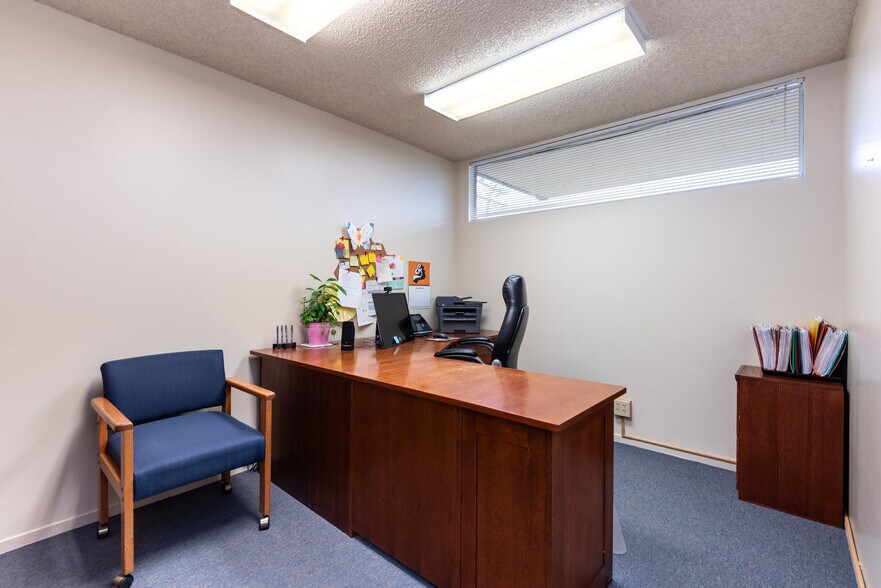 More Photos Of 1615 Hill Rd, Novato Medical For Lease