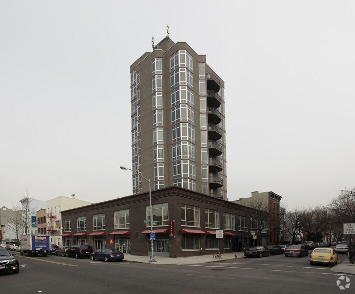 More Photos Of 200 Franklin St, Brooklyn Apartments For Lease