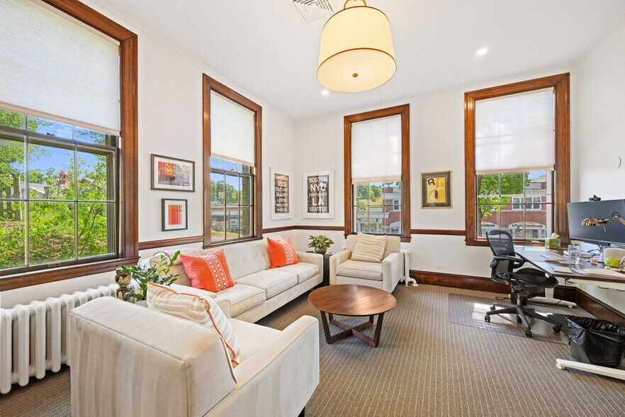 More Photos Of 14 Main St, Hingham Office Residential For Lease