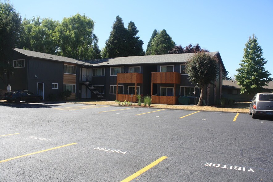 Primary Photo Of 1184 NE Turner Dr, Hillsboro Apartments For Sale