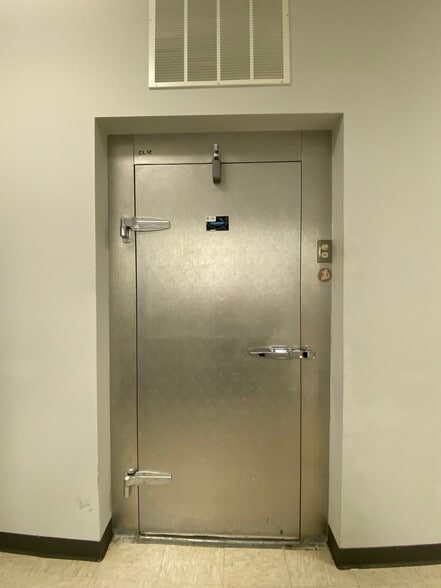 More Photos Of 1419 Chapman Hwy, Sevierville Light Distribution For Lease