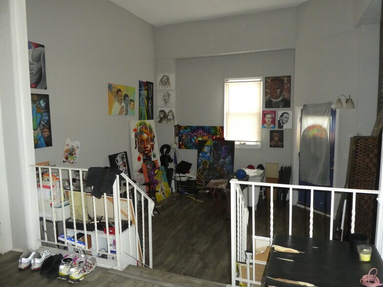 More Photos Of , Philadelphia Unknown For Sale