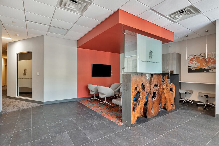 More Photos Of 425 New York, Huntington Apartments For Lease