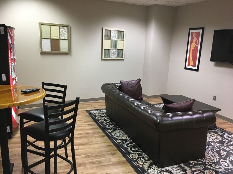 More Photos Of 5950 Live Oak Pky, Norcross Office For Lease