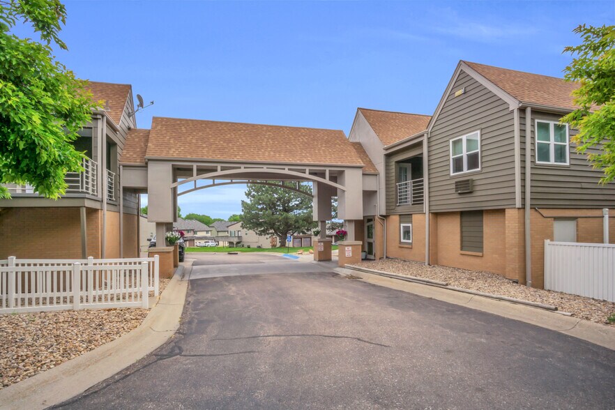More Photos Of 4107 Central Ave, Kearney Assisted Living For Sale
