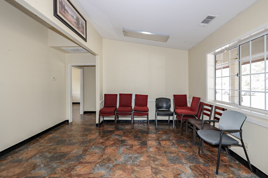 More Photos Of 5320 State Highway 49, Mariposa Office Residential For Sale