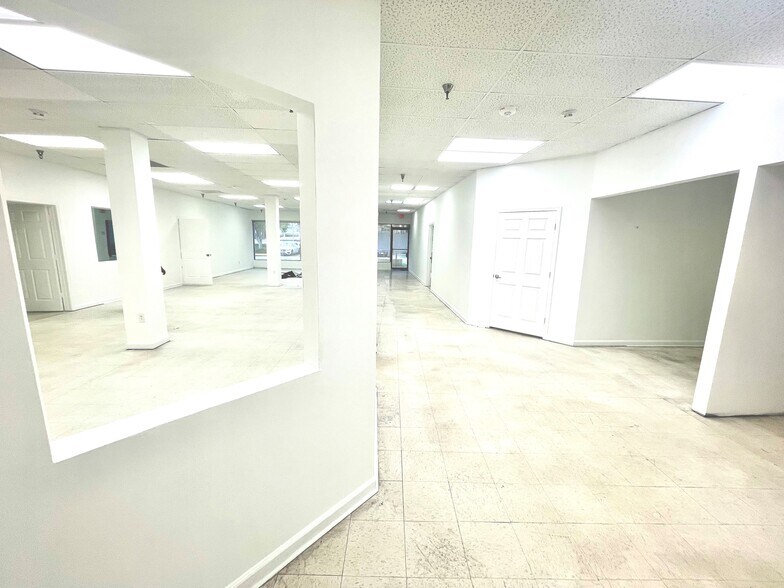 More Photos Of 4301 W Sunrise Blvd, Plantation Unknown For Lease