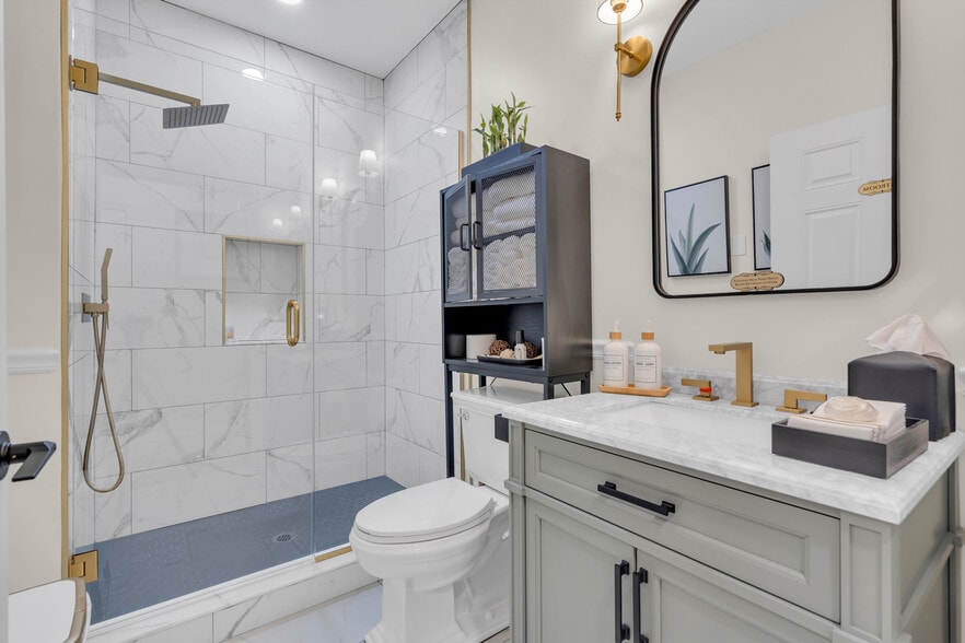 More Photos Of 759 US-9, Berkeley Township Flex For Sale