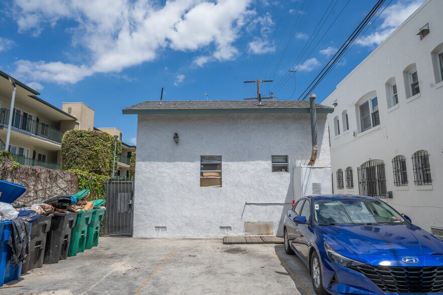 More Photos Of 227 Lime Ave, Long Beach Apartments For Sale