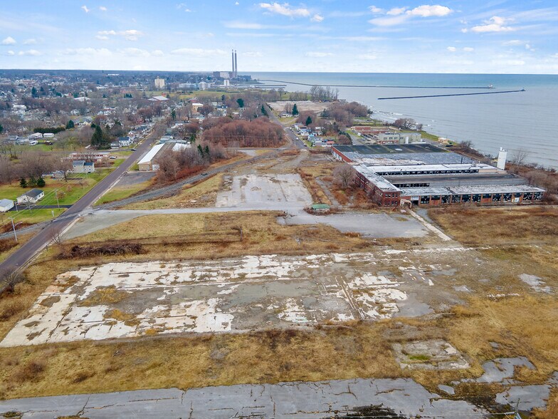 More Photos Of 91 Michell St, Oswego Warehouse For Sale