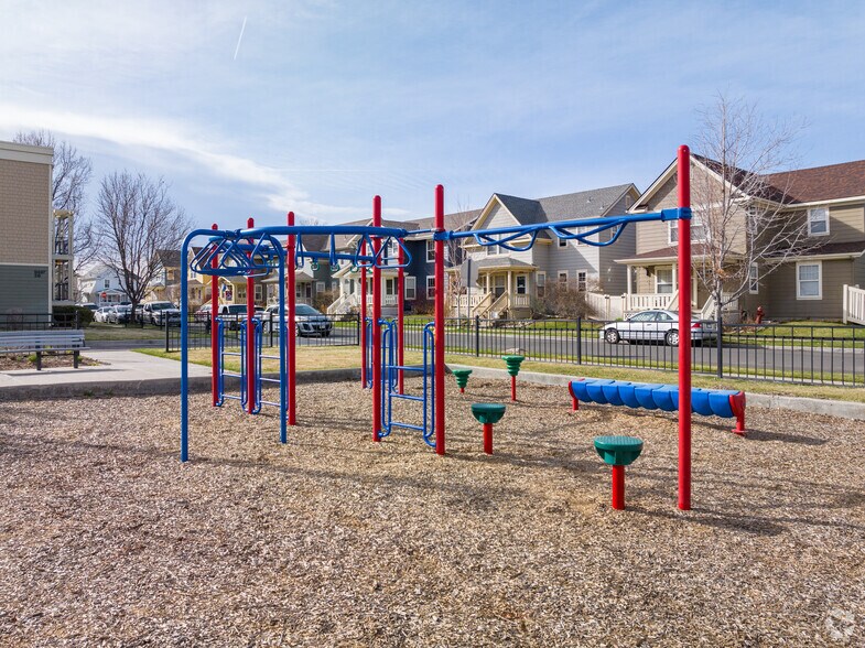 More Photos Of 10754 Belle Creek Blvd, Henderson Apartments For Lease
