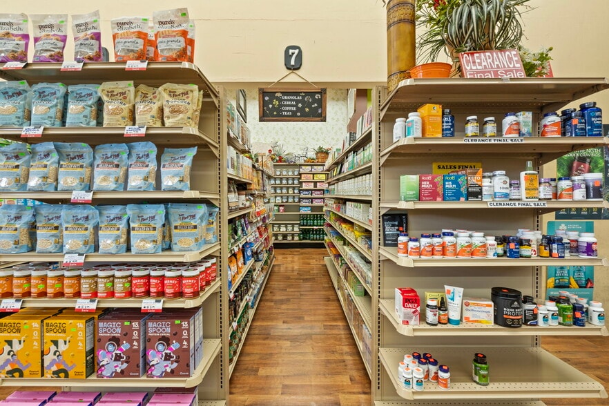 More Photos Of 12249 San Pablo Ave, Richmond Storefront For Sale