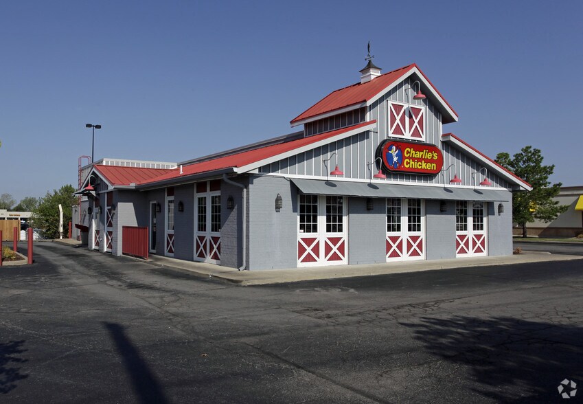 More Photos Of 2409 W Kenosha Ave, Broken Arrow Unknown For Lease