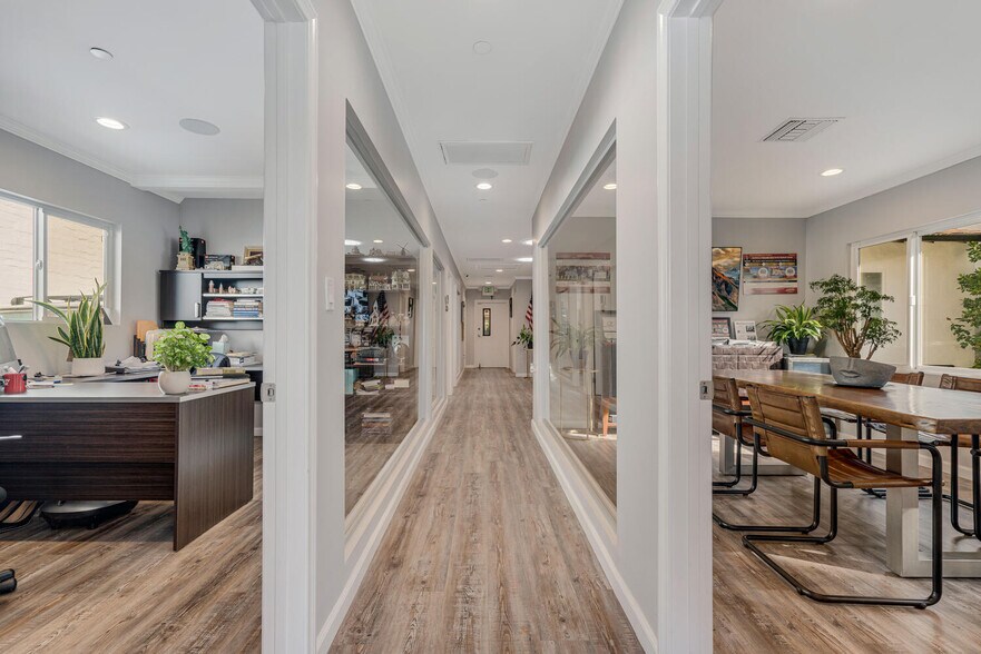 More Photos Of 910 S Glenoaks Blvd, Burbank Storefront Retail Office For Lease