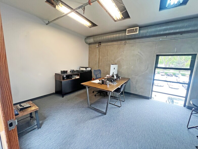 More Photos Of 5427 Hollister Ave, Santa Barbara Industrial For Lease