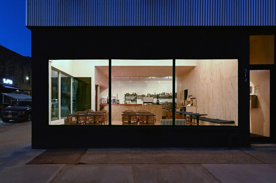 More Photos Of 314 Grand St, Brooklyn Apartments For Lease