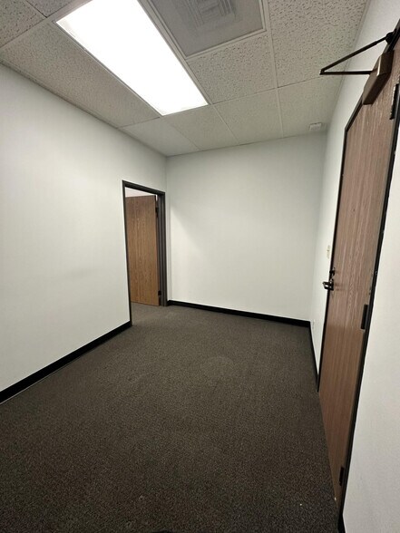 More Photos Of 17316 Edwards Rd, Cerritos Office For Lease