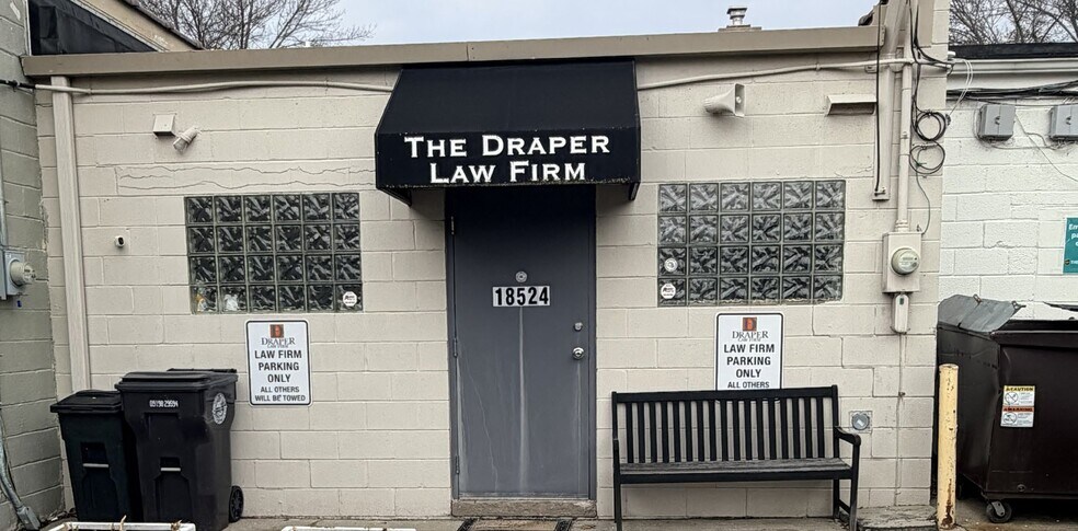 More Photos Of 18524 Mack Ave, Grosse Pointe Loft Creative Space For Sale