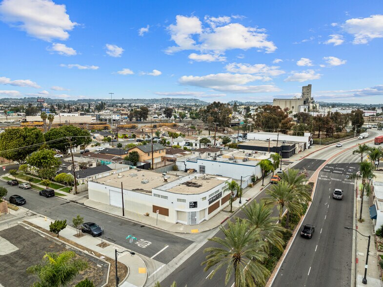 More Photos Of 2119 S Atlantic Blvd, Commerce Manufacturing For Lease